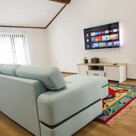 Apartman Stylish Loft With Great View To *