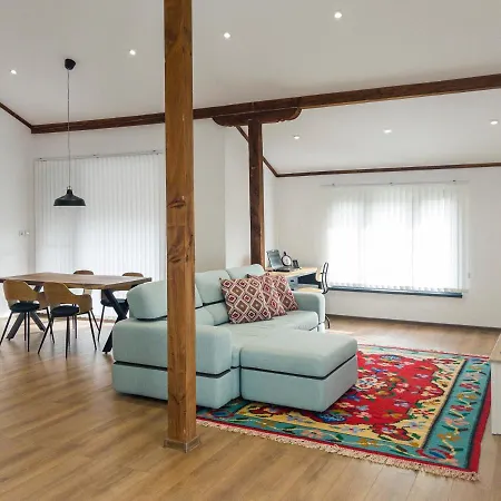 Apartament Stylish Loft With Great View To *