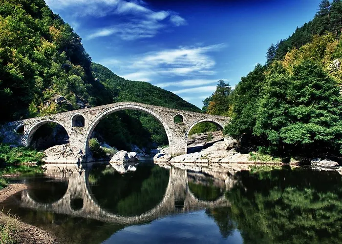 Stylish Loft With Great View To * Ardino