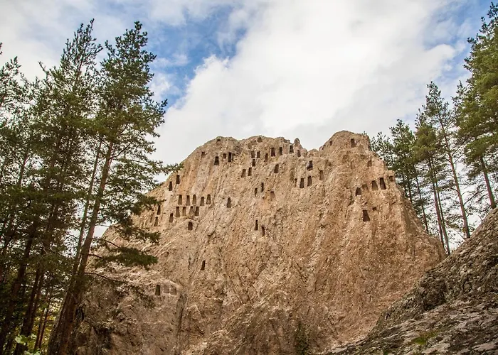 Stylish Loft With Great View To *